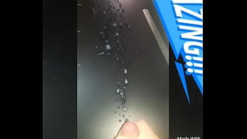 Preview 4 of Handjob Hair - 大一噴射大挑戰