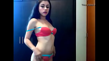 Preview 1 of Sunny Leone Fuking With Female - Mexicana menea el culo rico putita