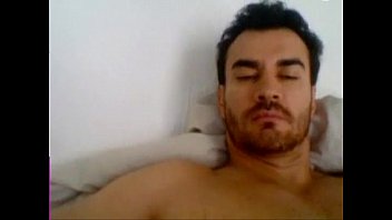 Preview 2 of Fat Hairy Daddy Cum - Actor mexicano menea su verga