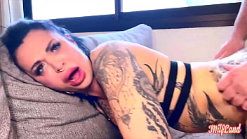 Preview 3 of D0gxxxx - Alicia,  chaude brunette,  aime la baise torride Part 2