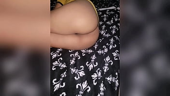 Preview 1 of Dade Xxxvi Deo - Voy al cuarto de mi hermanastra para levantarla e ir a misa,  la encuentro en tanga y no me resisto a coger su rico co&ntilde_o!! pecando con mi hermosa hermanastra! No podemos hacer mucho ruido!!! #3