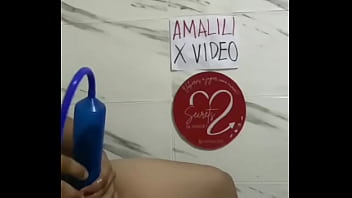 Preview 2 of Xxx Video Sakci - Uso de bomba para agrandar  pene