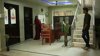 Preview 1 of Mom San Video - भाभी-ने-सेक्स-किया-देवर-के-साथ-very-sexy-Bhabhi-videos-2017