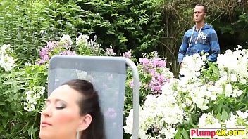 Preview 1 of Nextdoor Blonde Girl - Plump brunette chick sixty nine big dick licking