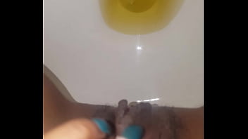 Preview 4 of Yugioh Alexis Rose Hentai - Peeing again ?