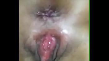 Preview 1 of Findpov Throat Fuck - Colocando dedo na buceta gostosa do corno vermelha