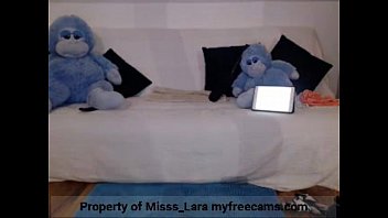 Preview 4 of Masterbating In The Street - Larak or Misss Lara