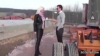 Preview 1 of Phimsex Moi 2017 - Young German Teen Seduce to Fuck by Stranger Outdoor