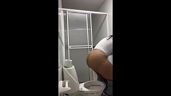 Preview 3 of Old Sex Come - Camara graba a enfermera y mujeres del hospital BA&Ntilde_O