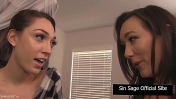 Preview 2 of Panjabi Bf Video - Seducing Sinn Sage Babe Loves Getting Neigbor Teasing For His Cock
