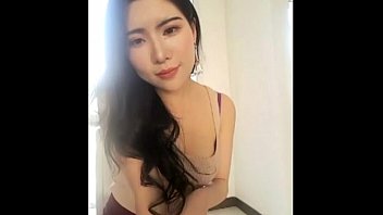 Preview 2 of Sonnyleyonixxx - Korean sex webcam 1