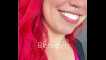 Preview 1 of Hot Horny Steph Mom - Fodendo com o marceneiro enquanto o marido trabalha