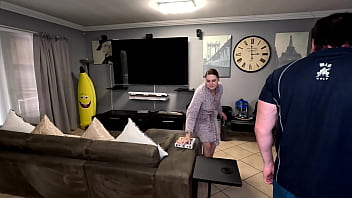 Preview 1 of Janda Malay Gangbang - Delivery guy getting his cock sucked and fucking the client