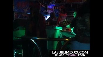 Preview 3 of Choti Garals Sex - Film: piaceri perduti Part. 1 of 4