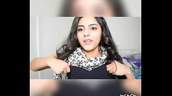 Preview 2 of India School Girls Sex Smol - Pardesi girl cleavage