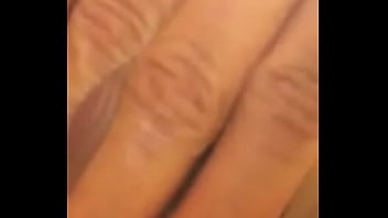 Preview 1 of Defloration Virgin Videos 3gp - Mi esposa dedeandose