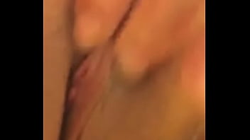 Preview 4 of Defloration Virgin Videos 3gp - Mi esposa dedeandose