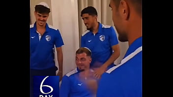 Preview 1 of Rub Telephon - FOOTBALL (SOCCER) PLAYER GETS A CAKE IN HIS FACE
