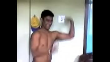 Preview 1 of Sex Porno Xxx 69 - indian hot guy showing undie