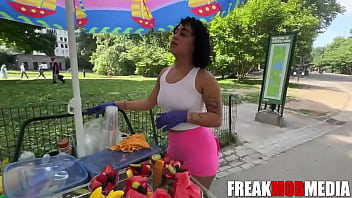 Preview 1 of Interfaith Xxx Videos - It&#039_s lookin pretty ripe to me ???