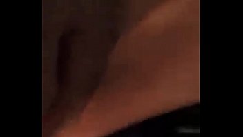 Preview 1 of Uncut Squirting Celebrity - pendeja tocandose