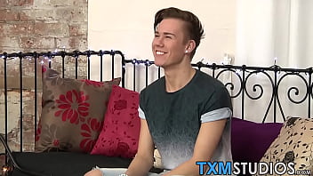 Preview 1 of Thailand Small Blood Baby Xxx - Adorable twink model jerks off at a photo shoot