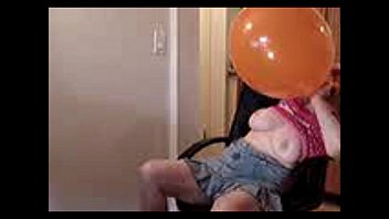 Preview 3 of Family Jepab - Porn Star Movies Zoe -BUST BALLOON WITH ASS
