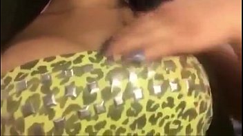 Preview 1 of Adhratube - Rico Orgasmo Mucha Leche De Parte De Mi Novia