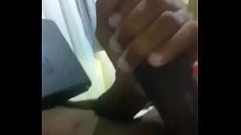 Preview 1 of Memek Smemek Atwtw - Punheta de um mlk com pirocao