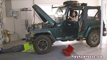 Preview 2 of New Beeg Hd - Tiny Teen Karlie Brooks Fucks Her Mechanic Buddies