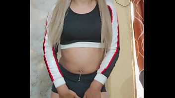 Preview 1 of Dani Saniele - Hermosa transexual haciendo cosas ricas