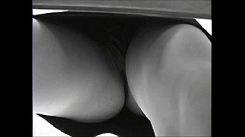 Preview 1 of Submissive Video Xxl - waitress upskirt at bar