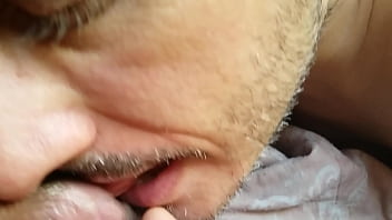 Preview 1 of Fat Xxxnx Video Big - Lambendo grelo
