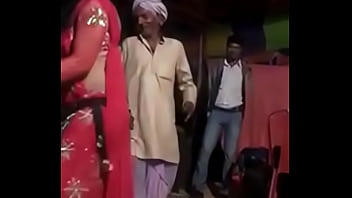 Preview 2 of Anike Albrirt - Mujra excites a thatki Budha (old man) horny. Funny dance.