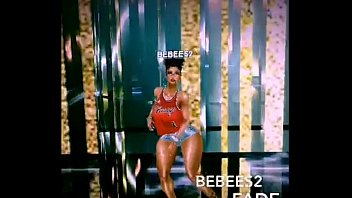 Preview 1 of Pakistani Lips Kissing Mms - bebees2 dancing to fade