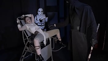 Preview 3 of Zor Hard - Behind the Scenes of DDF Sex Wars