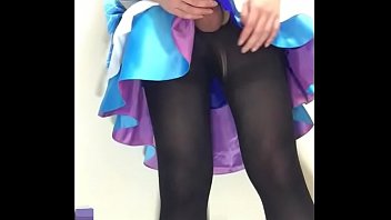 Preview 2 of Amatuer Milf Hot - Cosplay Felix.Argyle Crossdresser 01