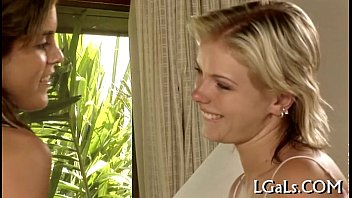 Preview 1 of Cosobo Puerto Plata - Cute hotties caress on cam