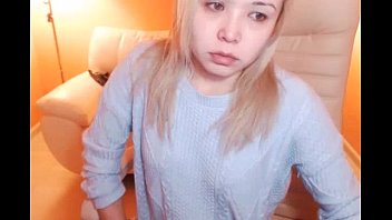 Preview 3 of Rakam Isap Kote - Confused Depressed Blonde Bitch is Waiting for Your Cum on Her Beautiful Face