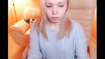 Preview 1 of Rakam Isap Kote - Confused Depressed Blonde Bitch is Waiting for Your Cum on Her Beautiful Face