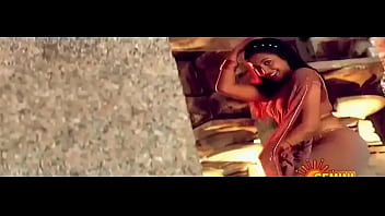 Preview 2 of Amateur Naked Walk - Gopika Sexy Saree  in her ass shacking