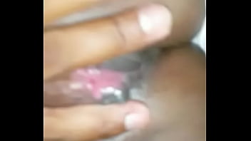 Preview 2 of Ladyboy Threesome - Minha Amiga de Unamar Fez Pra Mim