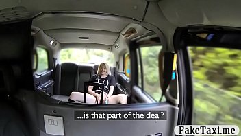 Preview 1 of Girls Timor Leste - Sexy blond babe railed in her pink muff in the backseat