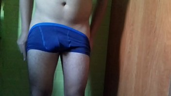 Preview 3 of Amateur Mature Ordinary Peeing - 20170111 194527