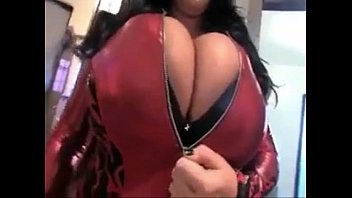 Preview 1 of French Retro Dp - big oppais