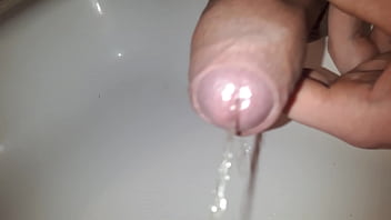 Preview 4 of 1st Time Xxx Dawunload - pee german boy