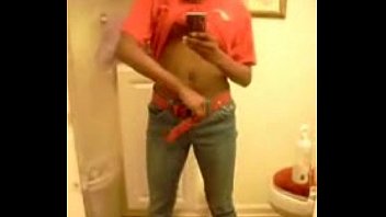 Preview 1 of Sunny Xxx Daniel - I saw this hottie giving live shows