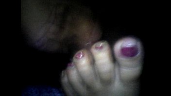 Preview 3 of Xxxx Hd Sxi - le acabo sus piesitos d.