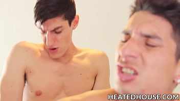 Preview 4 of Deshi Hot Sex Video - Hunks Jim and Aiden enjoys their wide bed in their anal sex