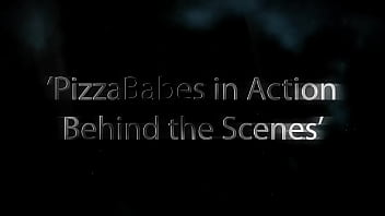 Preview 1 of Mom Sex Sama Anak - Pizza Babe Behind the Scenes